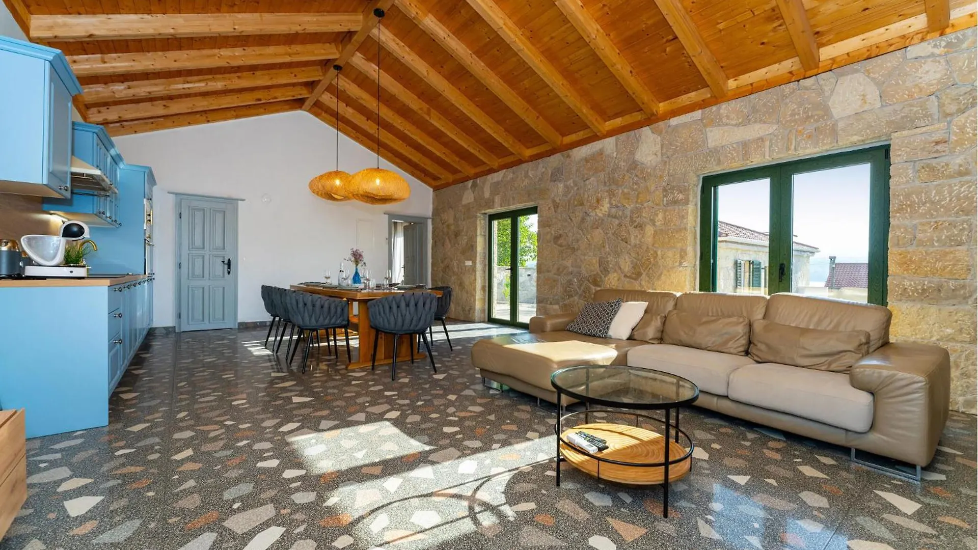 4 Bedroom Cozy Home In Krusevo Holiday home