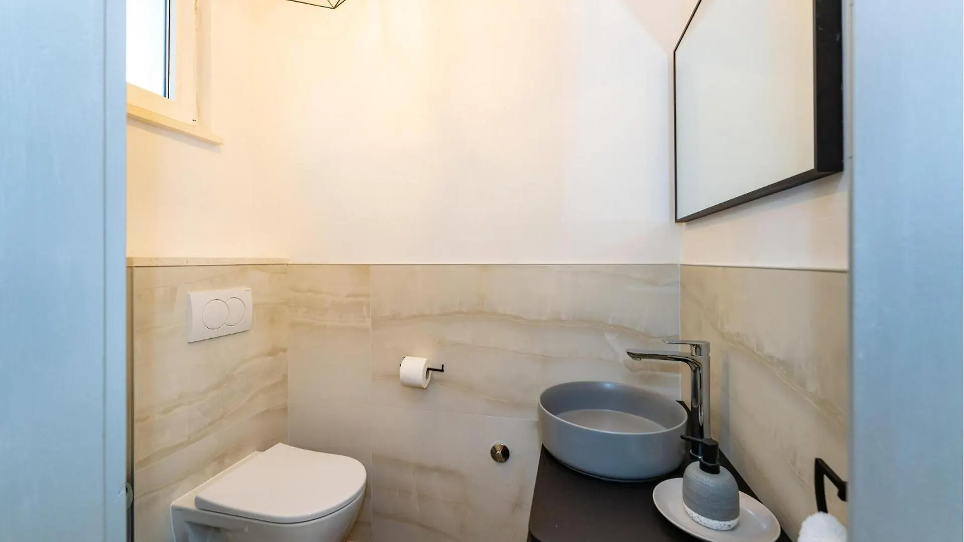 Holiday home 4 Bedroom Cozy Home In Krusevo